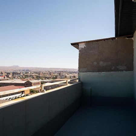 Bright Apartment On 13Th Floor Γιερεβάν Εξωτερικό φωτογραφία